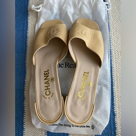 Chanel slide sandals size 40 - Picture 3 of 11